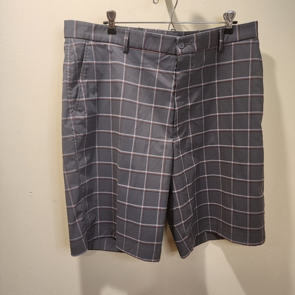 Cypress Club Performance Grey plaid chino Golf shorts size 38 - Picture 9 of 10